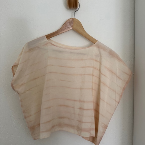 NWOT Square cut silky top natural dyes - Picture 1 of 1